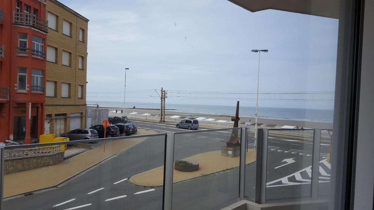 Studio Raversijde With Sea View オステンド エクステリア 写真